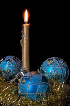 Burning Candle And Christmas Balls Royalty Free Stock Images Burning Candle And Christmas Balls Royalty Free Stock Images