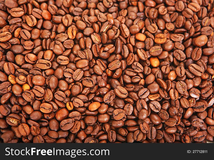 Cup of coffe with coffee beans on a white background. Cup of coffe with coffee beans on a white background