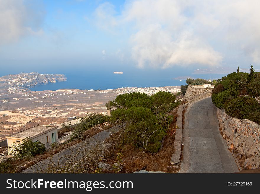 Road with views of the sea, Santorini, Greek