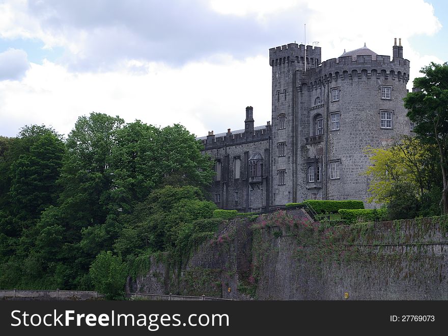 Castle Kilkenny in Ireland taken from the bridge over the river Nore. Castle Kilkenny in Ireland taken from the bridge over the river Nore