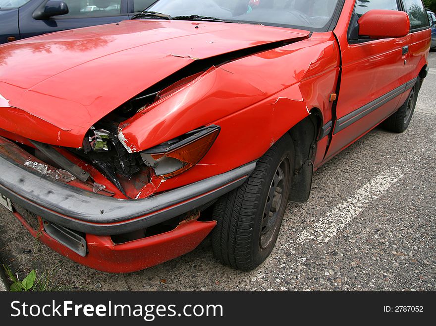 Accident - bad day for owner car - destroyed side car,. Accident - bad day for owner car - destroyed side car,