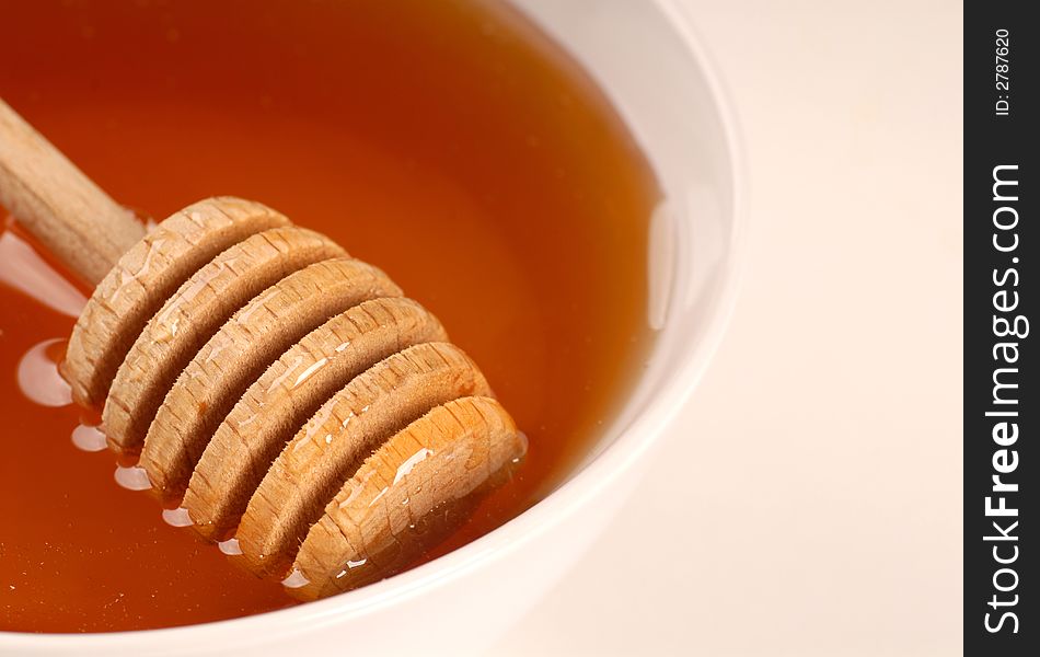 Closeup of a bowl of honey