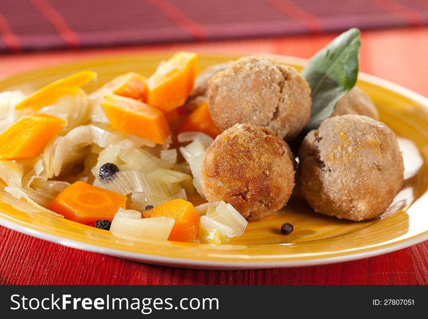 Small minced cutlets marinated with vegetables