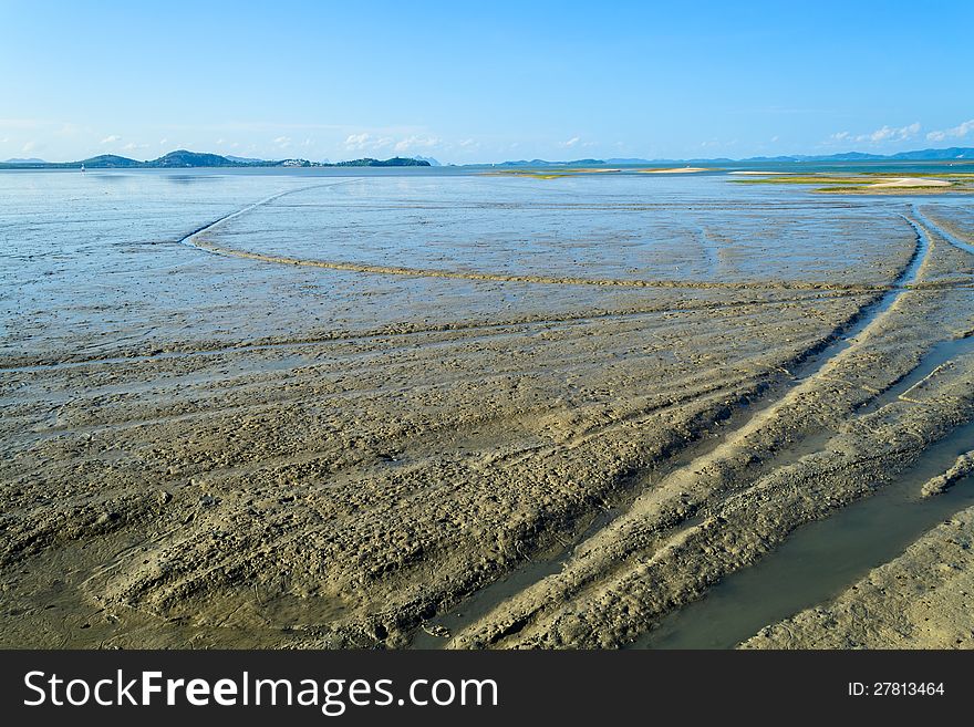 The atmosphere of leam hin seashore when low tide. The atmosphere of leam hin seashore when low tide