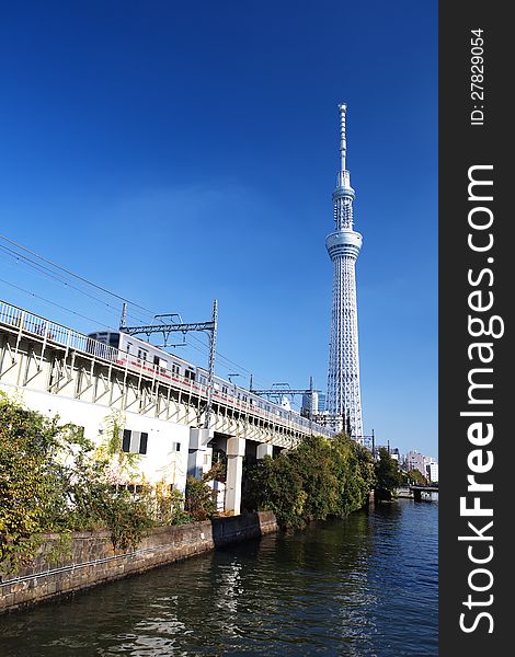 Tokyo sky tree is the world's tallest free-standing broadcasting tower ,it was finally decided on 634m