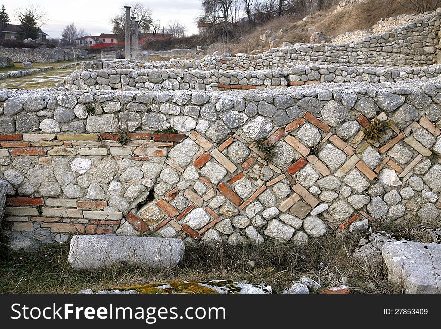 Alba Fucens - The wall - Italy