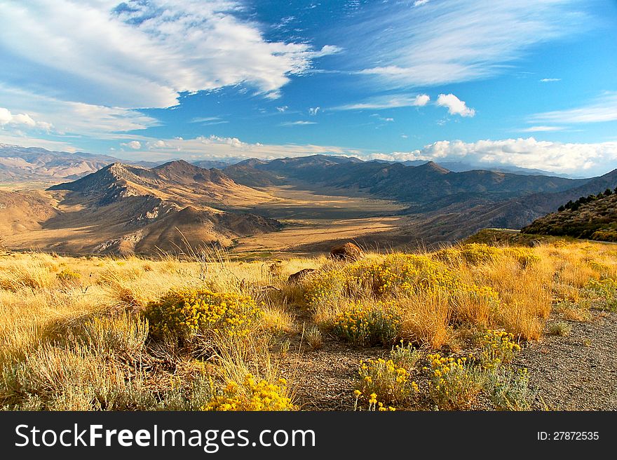 Landscape taken from the famous route 120 towards the Tioga Pass in Yosemite National Park. Landscape taken from the famous route 120 towards the Tioga Pass in Yosemite National Park