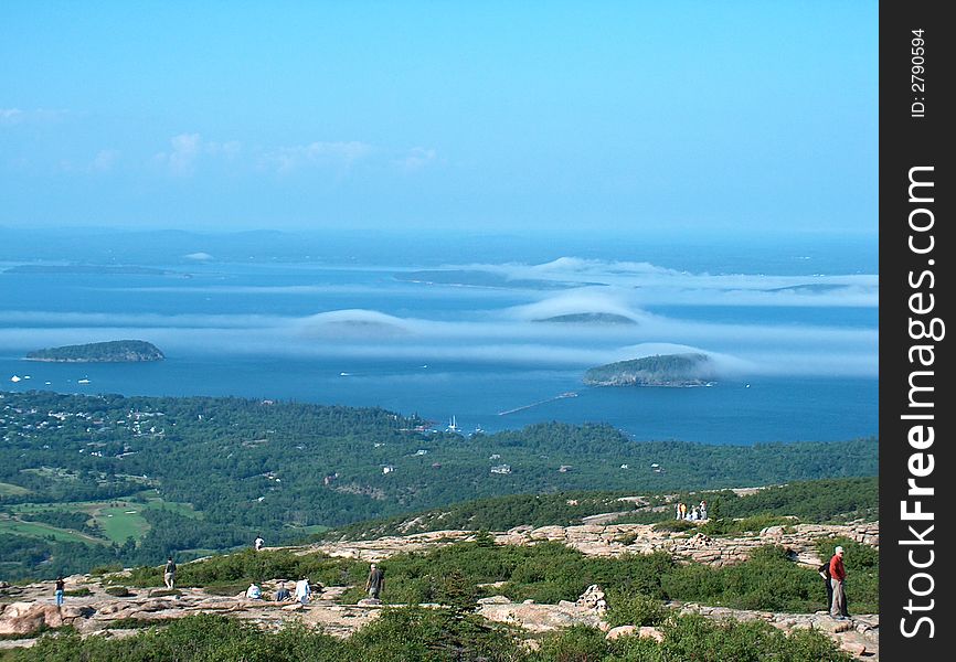 Shows a view from the top of Cadillac Mountain, Acadia Nat Park Me., of the Porcupine islands and Bar Harbor. Shows a view from the top of Cadillac Mountain, Acadia Nat Park Me., of the Porcupine islands and Bar Harbor