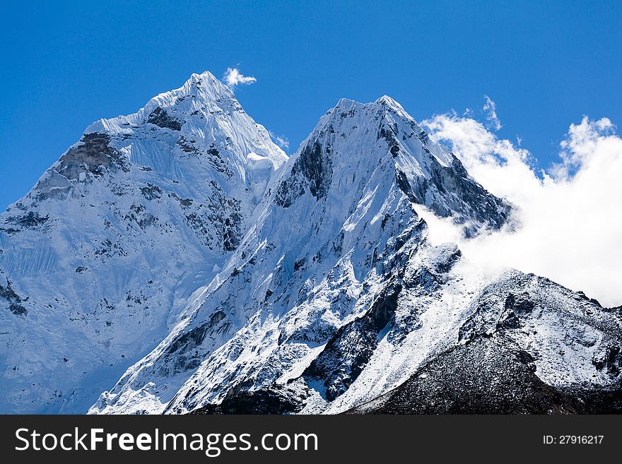 Mount Ama Dablam in Himalaya Mountains, Nepal. Mount Ama Dablam in Himalaya Mountains, Nepal