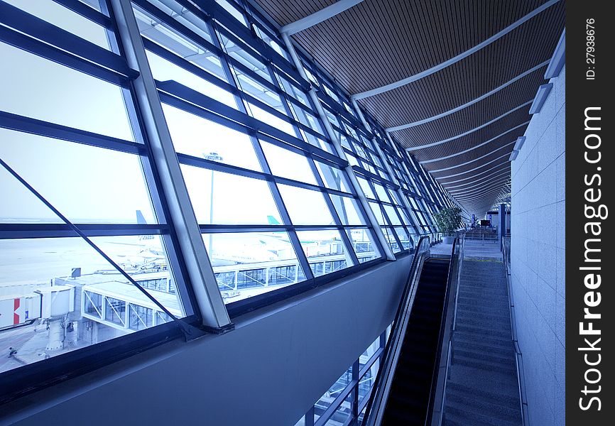 Hong Kong International Airport departure lounge iceberg