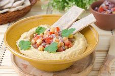 Hummus With A Salad Of Chickpeas And Tomatoes Royalty Free Stock Images Hummus With A Salad Of Chickpeas And Tomatoes Royalty Free Stock Images