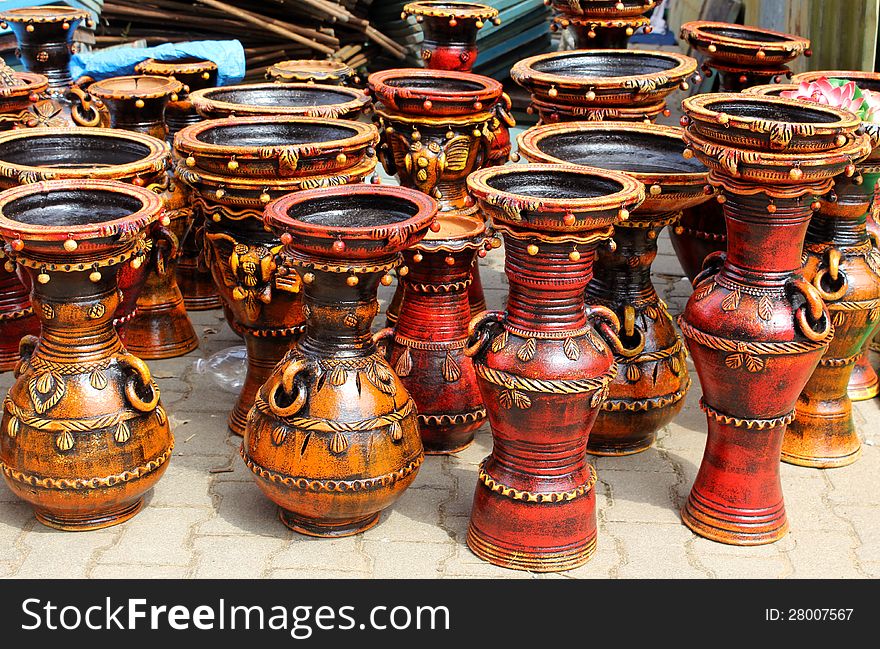 Beautiful potteries set on display for sale in india. Beautiful potteries set on display for sale in india