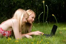 Girls On The Laptop Royalty Free Stock Images Girls On The Laptop Royalty Free Stock Images
