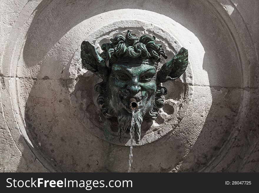 Monumental fountain of Calamo (Ancona)