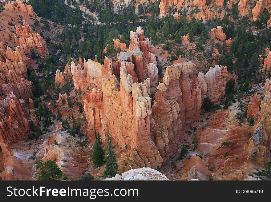 Great spires carved away by erosion in Bryce Canyon National Park, Utah, USA.