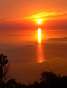 Sunrise Over The Lake Stock Image Sunrise Over The Lake Stock Image