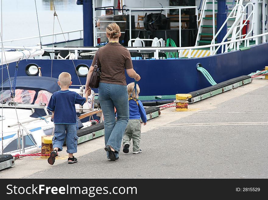 Mum with children on the trip