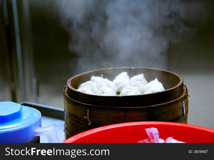 Nanxiang Steamed Buns Restaurant is well known in Shanghai locals as the place to get Xiaolongbao. Nanxiang Steamed Buns Restaurant is well known in Shanghai locals as the place to get Xiaolongbao