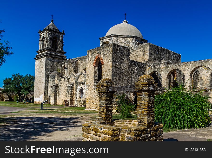 The Historic Old West Spanish Mission San Jose, Founded in 1720, San Antonio, Texas, USA. The Historic Old West Spanish Mission San Jose, Founded in 1720, San Antonio, Texas, USA.