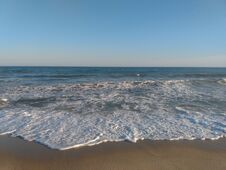 Free Sea, Waves And The Sky Stock Photo - 282362580