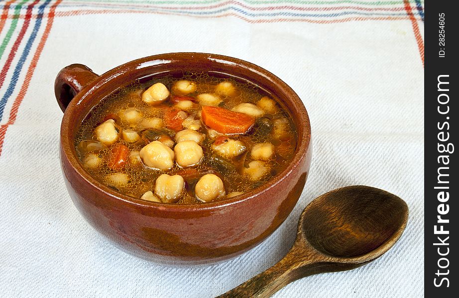 Boiled Chickpeas in ceramic mug