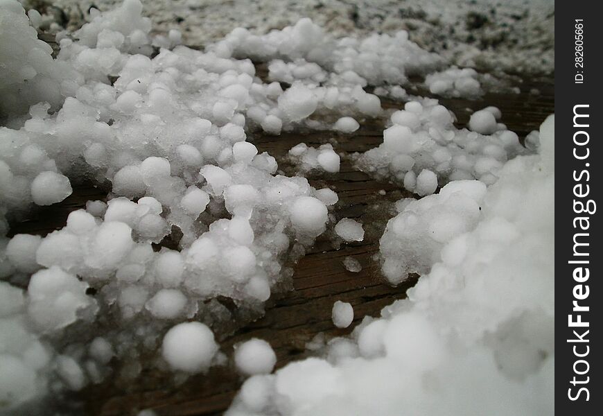 Little hailstones after a big hail