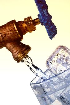 Ice Water With Cubes Royalty Free Stock Image Ice Water With Cubes Royalty Free Stock Image