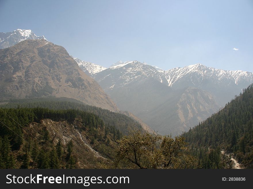 Himalaya Trekking in the Annapurna Region. Himalaya Trekking in the Annapurna Region