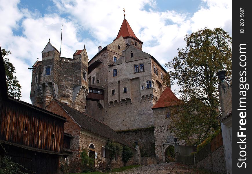 PernÅ¡tejn Castle is a castle located on a rock above the village of NedvÄ›dice and the rivers Svratka and NedvÄ›diÄka, some 40 km northwest of Brno, in the South Moravian Region, Czech Republic. PernÅ¡tejn Castle is a castle located on a rock above the village of NedvÄ›dice and the rivers Svratka and NedvÄ›diÄka, some 40 km northwest of Brno, in the South Moravian Region, Czech Republic.