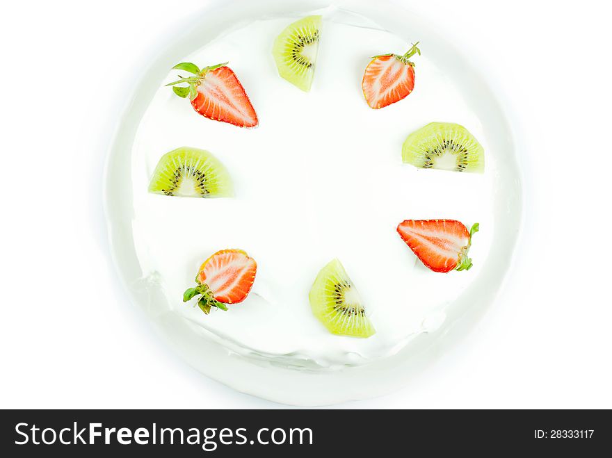 Make fruit cake with Strawberry and Kiwi. Make fruit cake with Strawberry and Kiwi