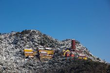 Lian Hua Temple After Snow Royalty Free Stock Images Lian Hua Temple After Snow Royalty Free Stock Images