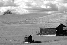 B&W View Of A Barn And Shed Royalty Free Stock Images B&W View Of A Barn And Shed Royalty Free Stock Images