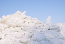 Cracked Ice On Lake Royalty Free Stock Images