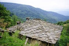 Roof Of House In The Village Cheresha In The Rhodope Mountain, Bulgaria Royalty Free Stock Image Roof Of House In The Village Cheresha In The Rhodope Mountain, Bulgaria Royalty Free Stock Image