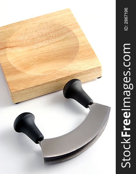 Mincing knife with wooden board