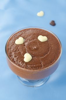 Chocolate Mousse In A Glass Sundae Dish With Chocolate Hearts To Royalty Free Stock Photography