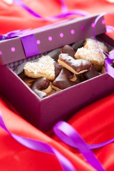 Heart Shaped Chokolate Cookies  In Small Box Stock Photography