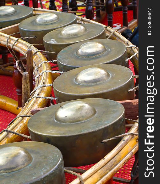 Thai gong, traditional musical instrument