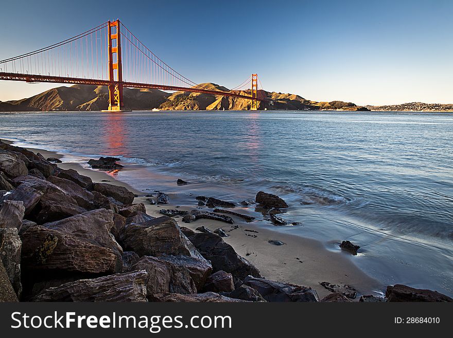 Side view of golden gate bridge in San Francisco