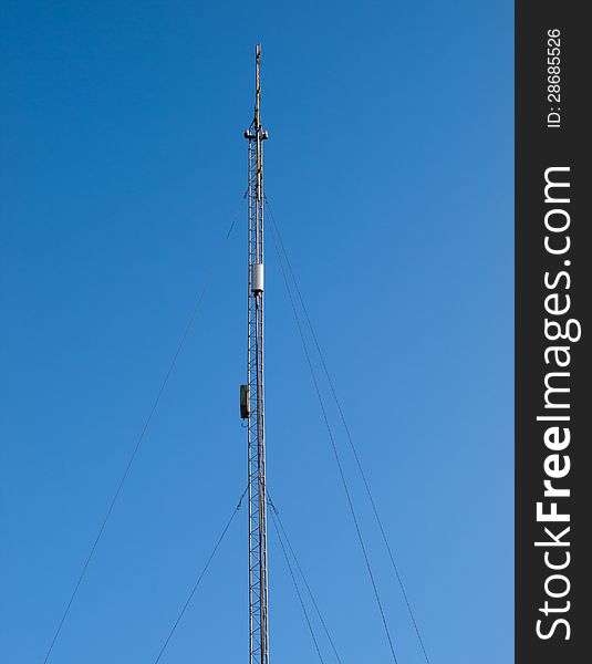 Telecommunication antenna and cell technology. Telecommunication antenna and cell technology