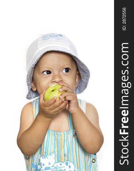 The child eat an apple. The child eat an apple