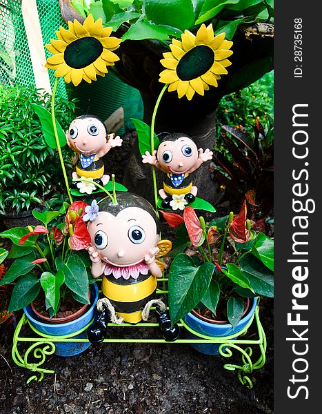 Doll bee garden decorations.