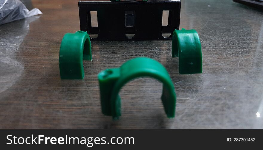 A pipe clamp is a pipe attachment which clamps around the pipe to connect the pipe to the remainder of a pipe hanger assembly. A pipe clamp is a pipe attachment which clamps around the pipe to connect the pipe to the remainder of a pipe hanger assembly.