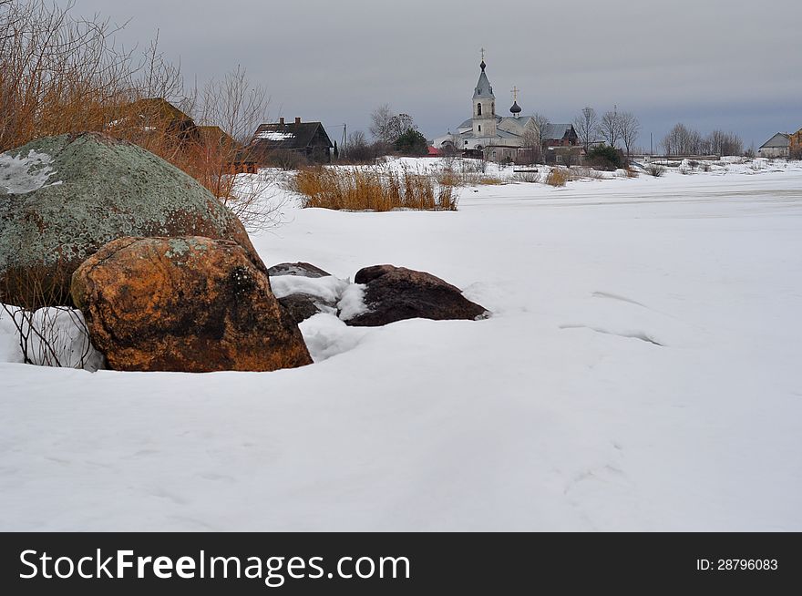 The Pskov lake, the island Belov. Winter landscape. January 2013.
