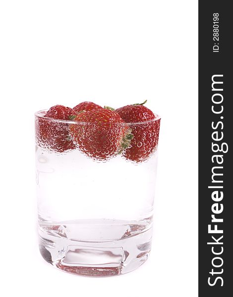 Red strawberry fruit and bubble water drink