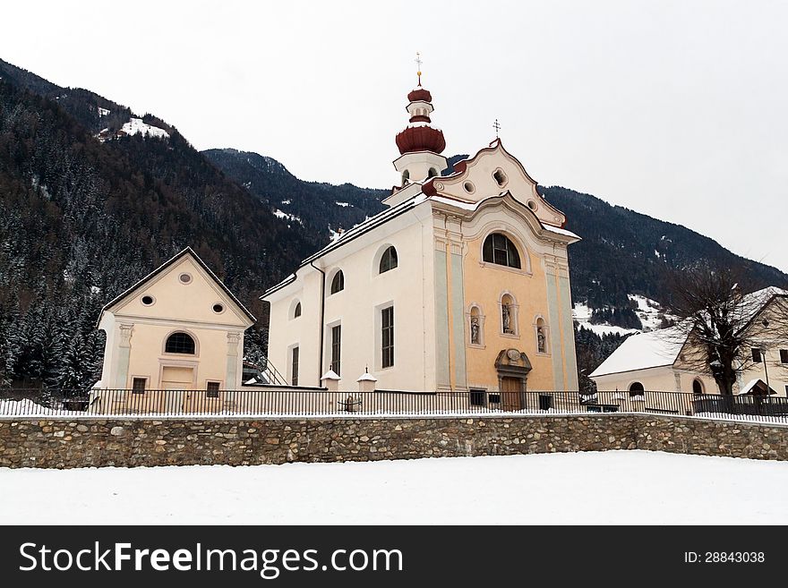 The church of Villa Ottone (South Tyrol)