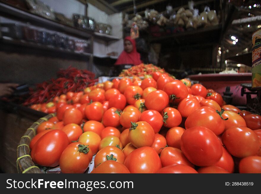 Piles Of Tomatoes For Sale In A Traditional Market