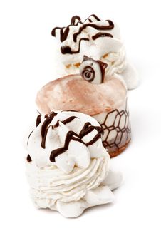 Meringue Cakes Royalty Free Stock Images Meringue Cakes Royalty Free Stock Images