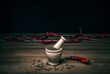 Marble Mortar With Spices Black Pepper, Carnation And Red Hot Pepper Royalty Free Stock Images Marble Mortar With Spices Black Pepper, Carnation And Red Hot Pepper Royalty Free Stock Images