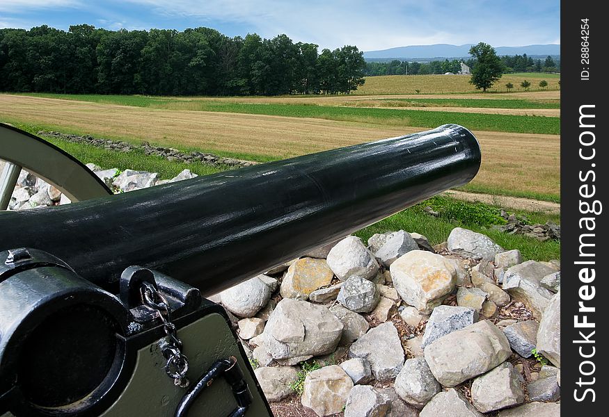 Cannon Overlooking Battlefield